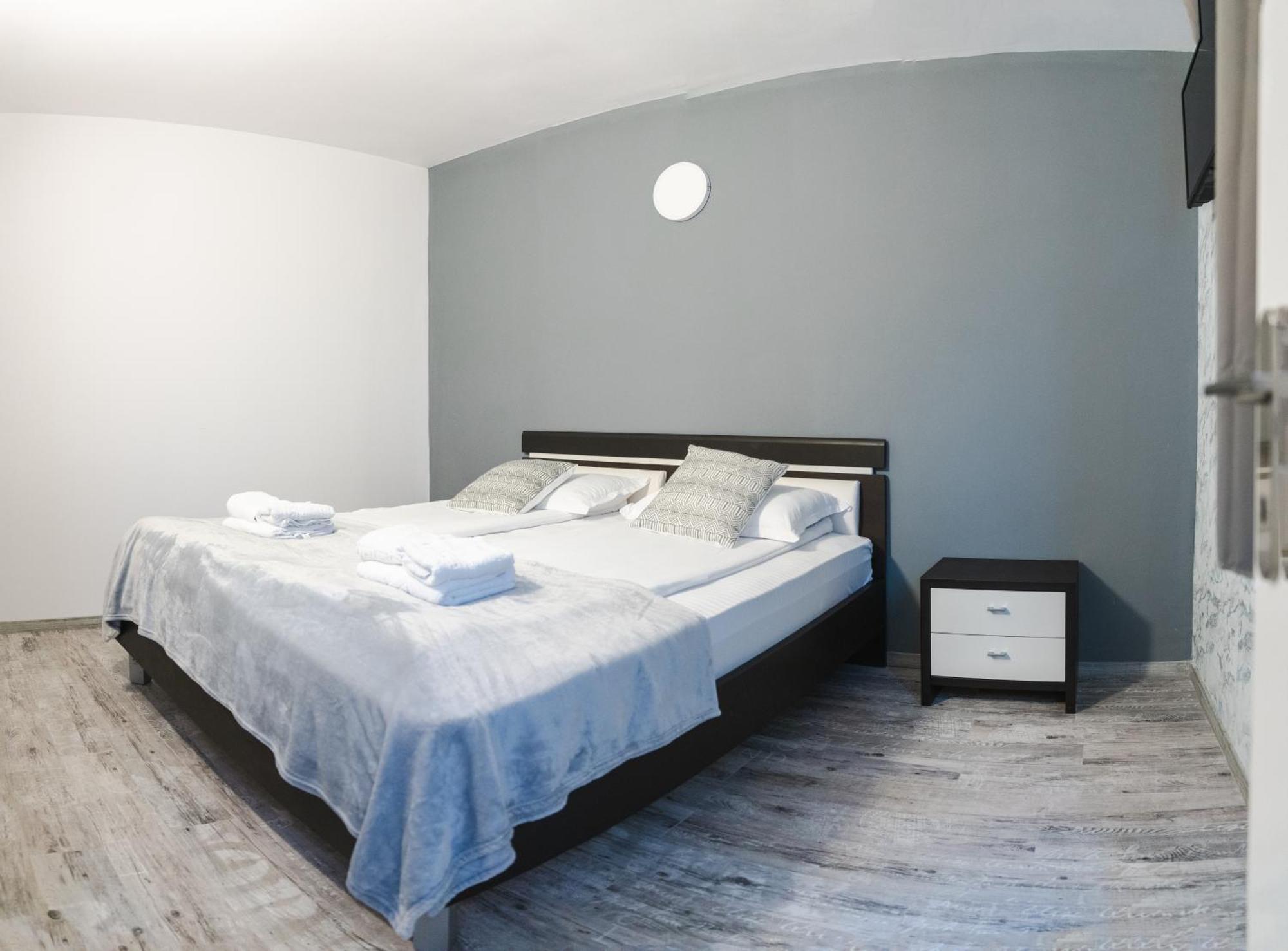 Myda Hotel Apahida Exterior photo