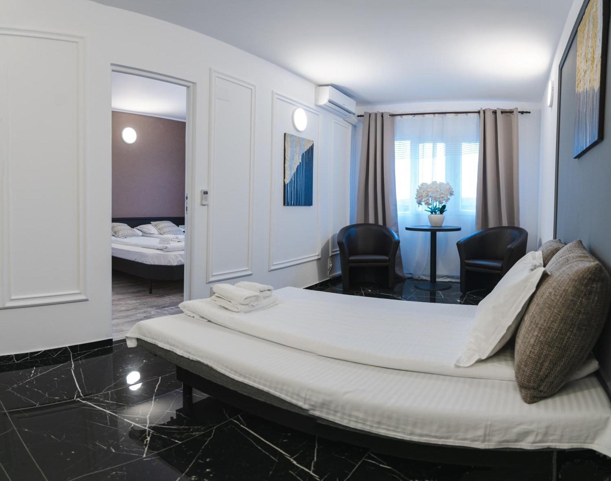Myda Hotel Apahida Exterior photo